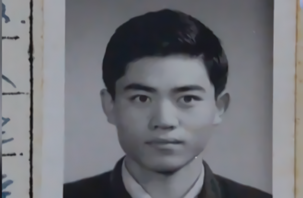 《大宅門》開播20年，8位演員已經離世，另外幾位主創近況如何？