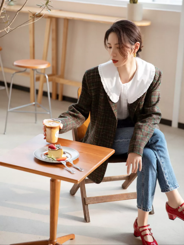 馬丁靴失寵了？這雙鞋才是粗腿女孩的初秋救星