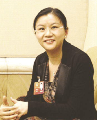 湖南女首富:15歲進廠打工,靠玻璃起家,45歲掙下500億,憑啥? 湖南女首富:15歲進廠打工,靠玻璃起家,45歲掙下500億,憑啥?