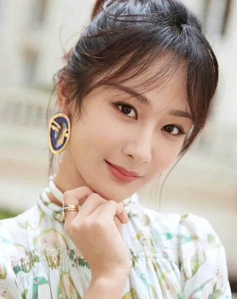 凌仙閣——楊紫