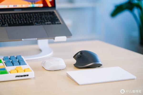 萬金油還是吃灰神器：聊聊4K+OLED便攜屏存在的意義