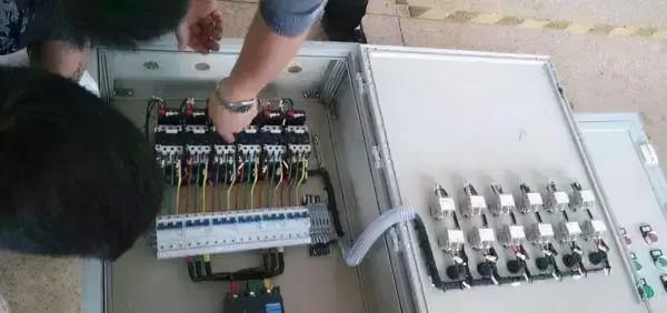 配電箱的內部結構詳細解析 配電箱的內部結構詳細解析