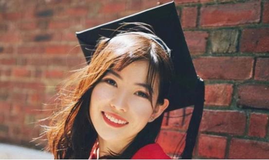 她拒絕保送清華北大,未結婚20歲生娃,受人嘲諷後帶娃上哈佛 她拒絕保送清華北大,未結婚20歲生娃,受人嘲諷後帶娃上哈佛