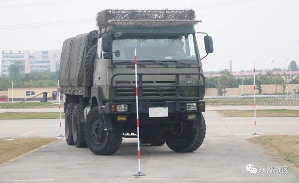 直選列兵駕駛員，入列