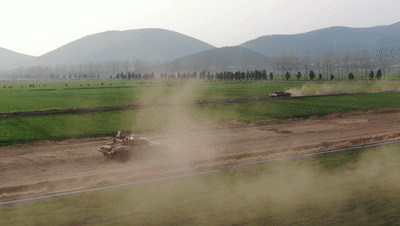 王傑部隊“陸戰猛虎突擊營”報告：霸氣迎虎年！