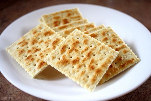 這些食物太傷牙了!老牙醫給出珍藏的護牙食物清單!建議都收藏 這些食物太傷牙了!老牙醫給出珍藏的護牙食物清單!建議都收藏