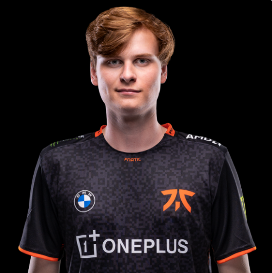 大家錯怪酸皇了？FNC內訌上單怒噴AD：有人放棄LOL總決賽去陪老婆