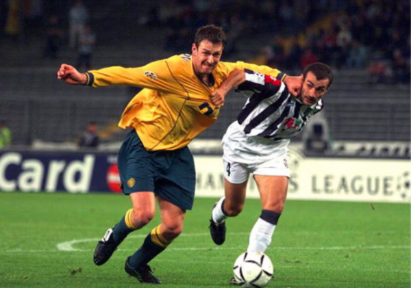 成為足壇惡人的充分但非必要條件