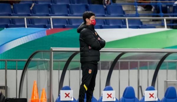 上午8點！北京媒體最新報道引爭議，球迷痛罵：讓國足自生自滅吧