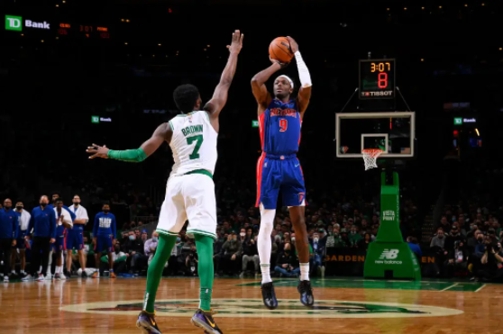 人生無常！8連敗終結9連勝，再次印證：NBA沒有弱隊，塔圖姆22&plus;7