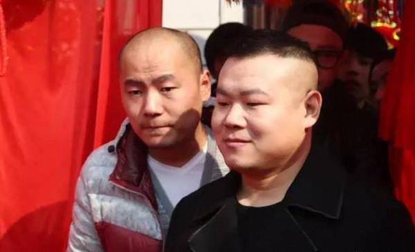 懂事的岳雲鵬：出名後給5位姐姐買房，為何卻讓弟弟留在農村？