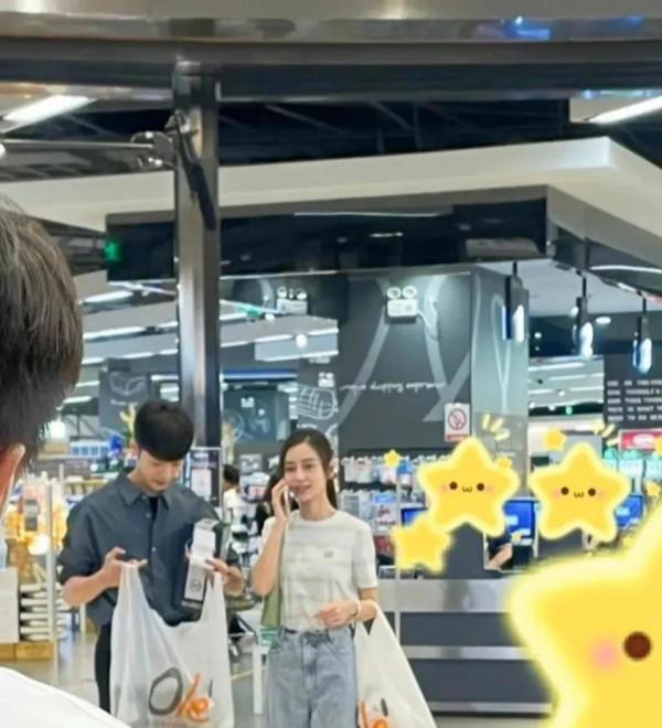 Angelababy生圖曝光,又被網友誇上熱搜!稱比精修美太多 Angelababy生圖曝光,又被網友誇上熱搜!稱比精修美太多