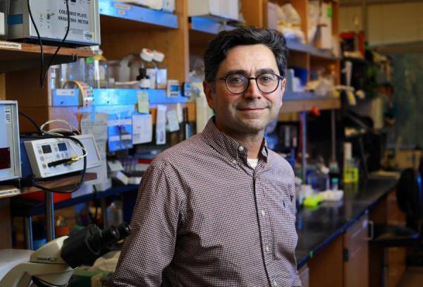 諾獎得主也瘋狂:他最愛寫星座運勢預測;他把學生帶成了牧師 諾獎得主也瘋狂:他最愛寫星座運勢預測;他把學生帶成了牧師