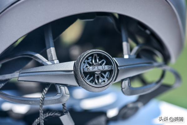 爭當領頭羊 KPLUS ALPHA騎行頭盔評測 爭當領頭羊 KPLUS ALPHA騎行頭盔評測