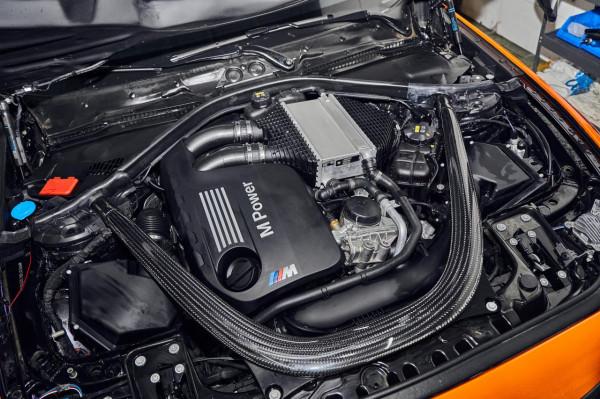 寶馬M2C改裝CMST透明碳纖維機蓋