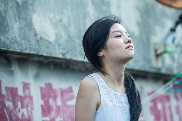 同樣是年輕影后,春夏和周冬雨為何相差這麼大? 同樣是年輕影后,春夏和周冬雨為何相差這麼大?