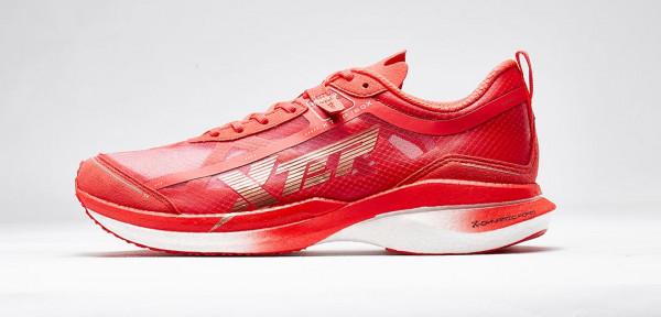 不止李寧和安踏！匹克新款很亮眼，特步休閒鞋崛起，361的也超帥