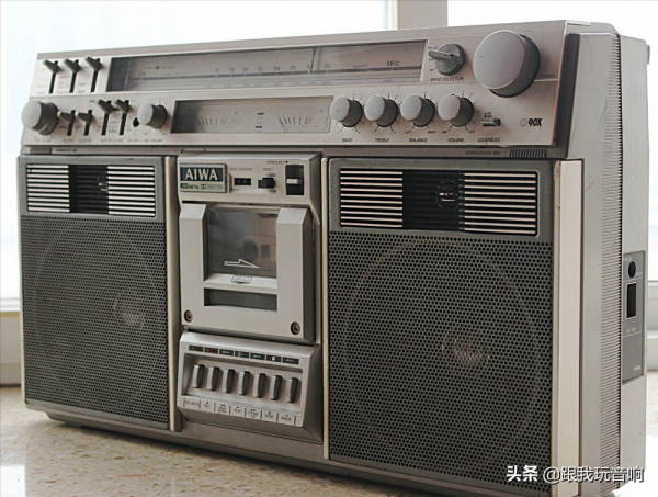 愛華 AIWA CS-90X 經典雙UV表單卡收錄機 愛華 AIWA CS-90X 經典雙UV表單卡收錄機