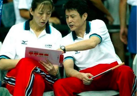 陳忠和對女排的愛：二婚結緣美麗弟子，為趙蕊蕊指認“元兇”