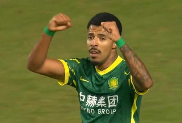 中超神劇情：短短9分鐘，誕生1進球+2張紅牌，球員和裁判都上頭了