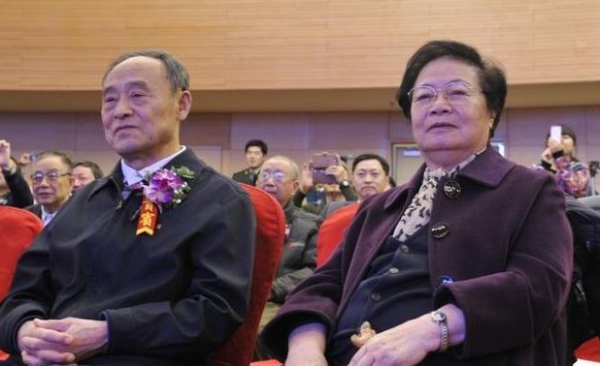 她是新中國女中將,丈夫是上將,父親是元帥,是全球最高軍銜家庭 她是新中國女中將,丈夫是上將,父親是元帥,是全球最高軍銜家庭