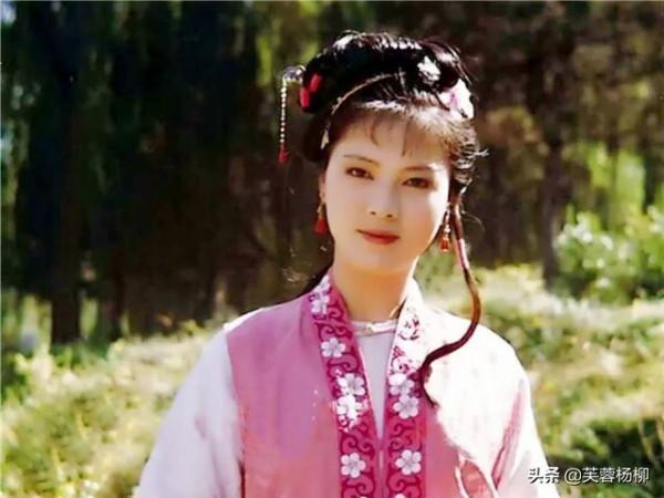 87《紅樓夢》歐陽奮強說，她太漂亮，自己都不敢正視，只能偷偷看