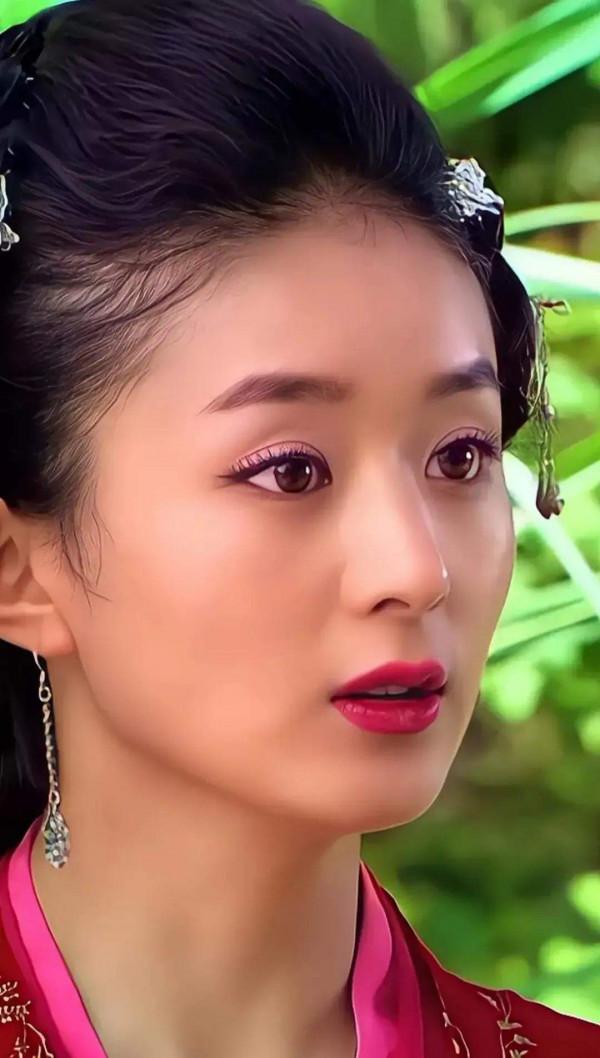 古裝公主趙麗穎，美若天仙，熱心公益的她越來越美