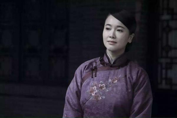 看膩了“白幼瘦”，這6位風姿綽約的女星，年紀越大越有韻味