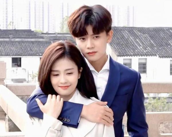 熱度和口碑居高不下，爛俗梗雲集的一生一世，真的不配更高分嗎？