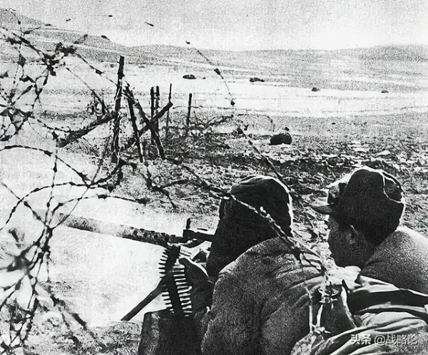 第九兵團的冬裝去哪了?東北軍區調撥20萬件棉大衣,但卻運不上去 第九兵團的冬裝去哪了?東北軍區調撥20萬件棉大衣,但卻運不上去