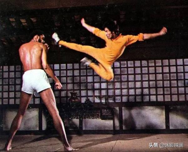 41年前，成龍首次闖蕩好萊塢，票房大賣，卻沒能複製李小龍的成功