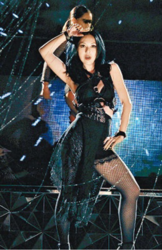 楊千嬅肯定是幸福的：陳奕迅有意，鄭太子有情，得丁先生情意