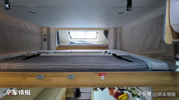 全鋁車身房車來了,小頂造型透過性好,比競品多一張床能住更多人 全鋁車身房車來了,小頂造型透過性好,比競品多一張床能住更多人