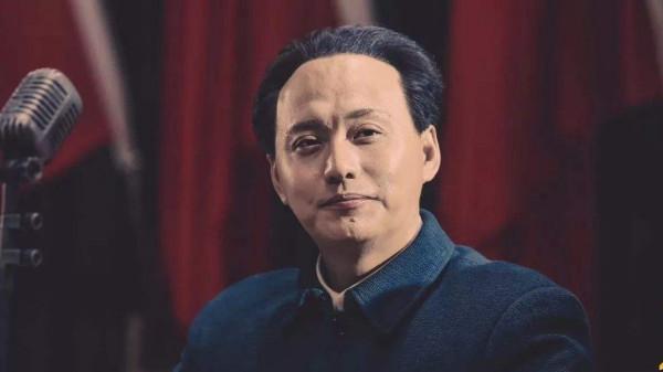 《毛澤東尋烏調查》將播,侯京健演毛主席,能超越唐國強嗎? 《毛澤東尋烏調查》將播,侯京健演毛主席,能超越唐國強嗎?