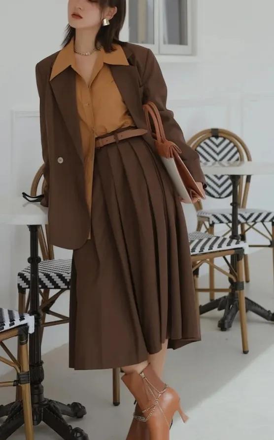 穿衣服顯土,那是配色出了錯,帶你玩轉色彩,讓你時髦又高階 穿衣服顯土,那是配色出了錯,帶你玩轉色彩,讓你時髦又高階