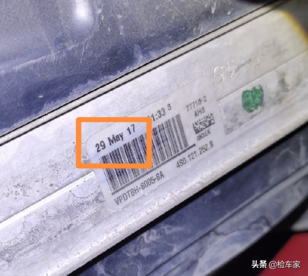 才開兩年多，這輛奧迪R8瘋狂掉價50萬不止！買主再砍10萬