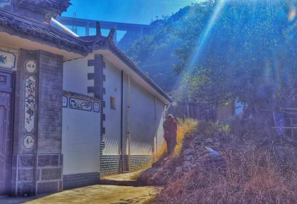 石鼓，飛機歷險記