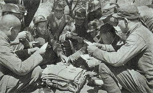 1931年毛主席的一個決策，讓蔣介石自愧不如，實在是太高明瞭