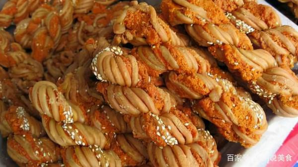 天津正宗黃門臉，面積不足10平米，30年只有5張桌子