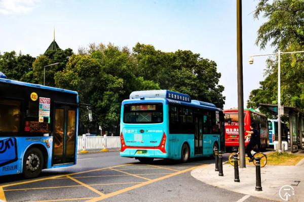 測評深圳“華為村”,還有年薪30萬的華為人麼? 測評深圳“華為村”,還有年薪30萬的華為人麼?