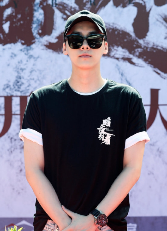 李易峰緝毒懸疑網劇殺青了，搭檔宋軼強勢襲來，能否再出“爆款”