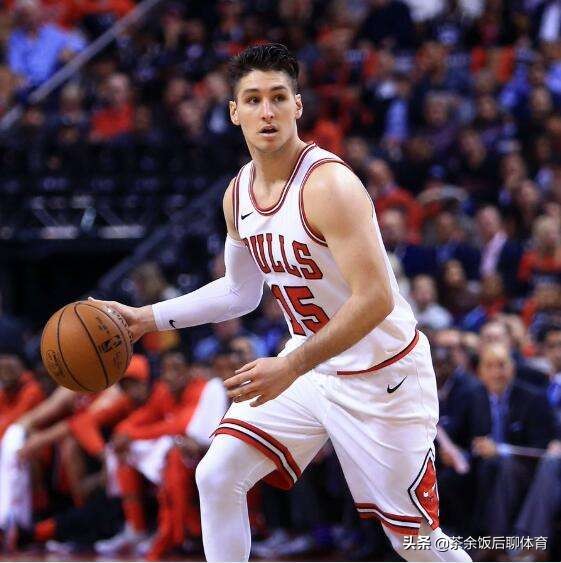 可喜可賀！勇士雄鹿尼克斯完成三人交易簽約，庫裡迎來得力幫手