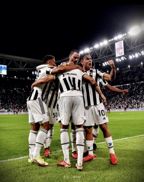 意甲聯賽第4輪,尤文主場戰平AC米蘭,羅馬雙雄一平一負 意甲聯賽第4輪,尤文主場戰平AC米蘭,羅馬雙雄一平一負