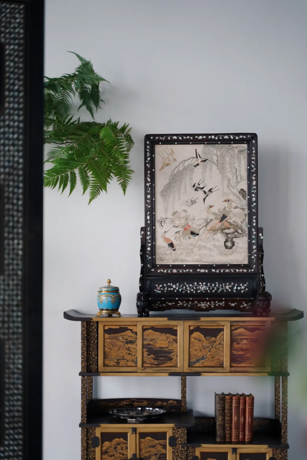 可可&CenterDot;香奈兒捲入的「國潮」風暴，在西方肆虐了300年