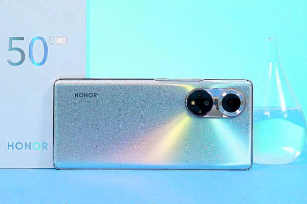 榮耀50Pro價格“破防”:迫於市場壓力,開始“降維打擊” 榮耀50Pro價格“破防”:迫於市場壓力,開始“降維打擊”