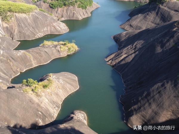 中國超震撼的4個景點，每一個場面都很驚險，你都打卡過了嗎
