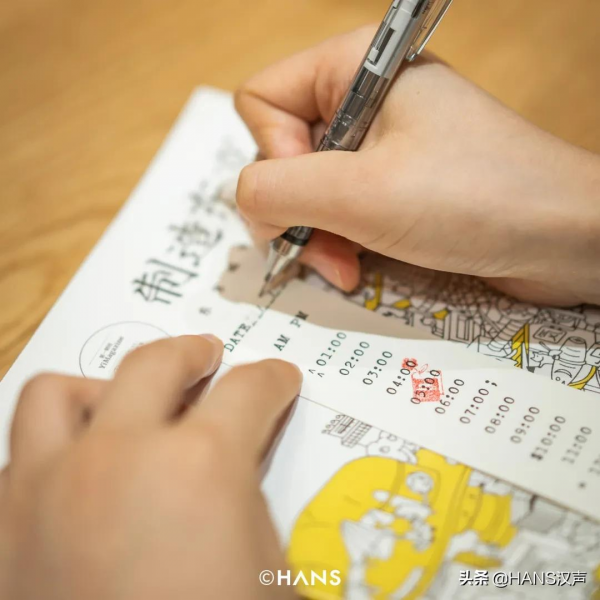 武漢女孩的B麵人生,把65㎡小家變成私人圖書館 武漢女孩的B麵人生,把65㎡小家變成私人圖書館