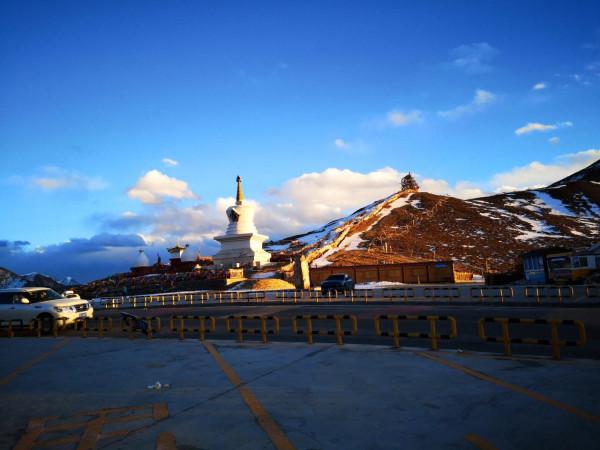 《七十老人喜自駕》夕陽紅•環中國遊單人獨車床車自駕游回憶錄