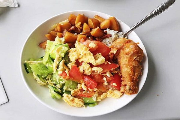 隔夜肉、隔夜菜、隔夜水、隔夜雞蛋，哪個能吃，哪個不能吃？