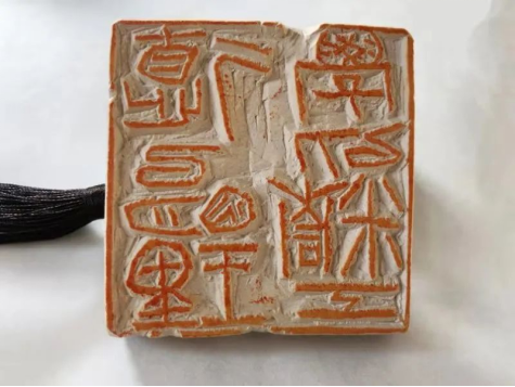 中秋節北理工為學生送上“變形金剛”月餅 中秋節北理工為學生送上“變形金剛”月餅